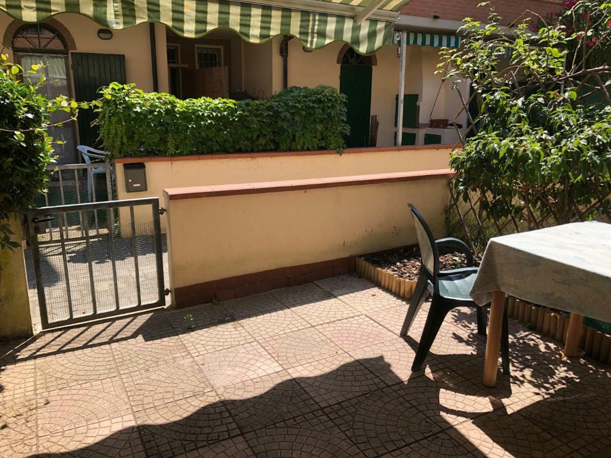 מרינה רומיאה Appartamento Curato Con Giardino מראה חיצוני תמונה