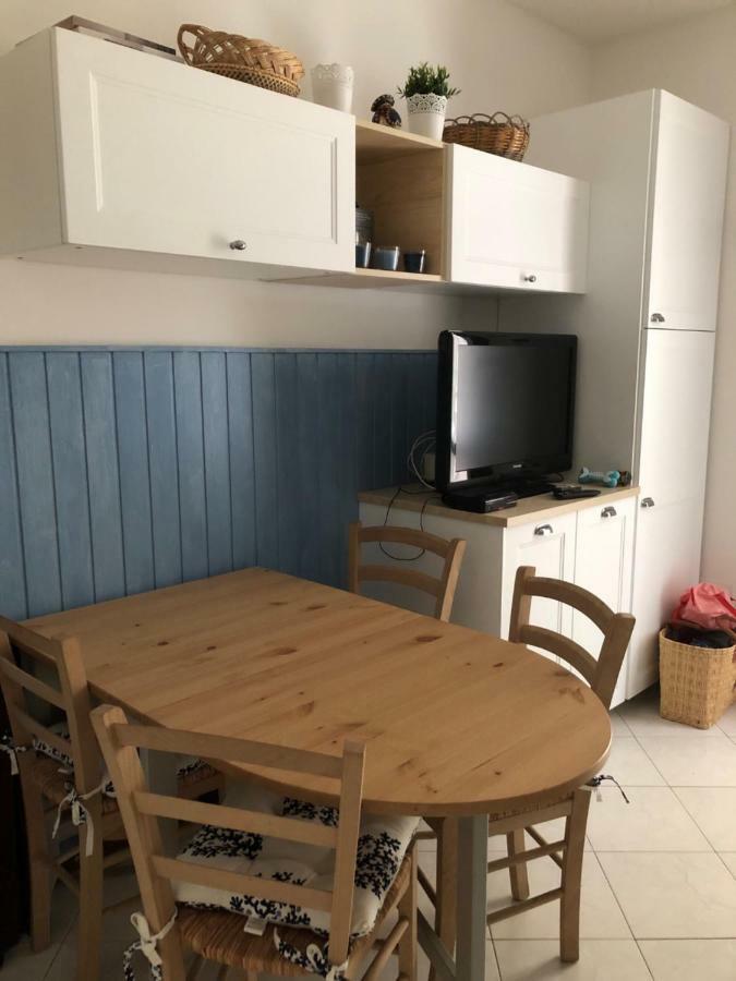 מרינה רומיאה Appartamento Curato Con Giardino מראה חיצוני תמונה