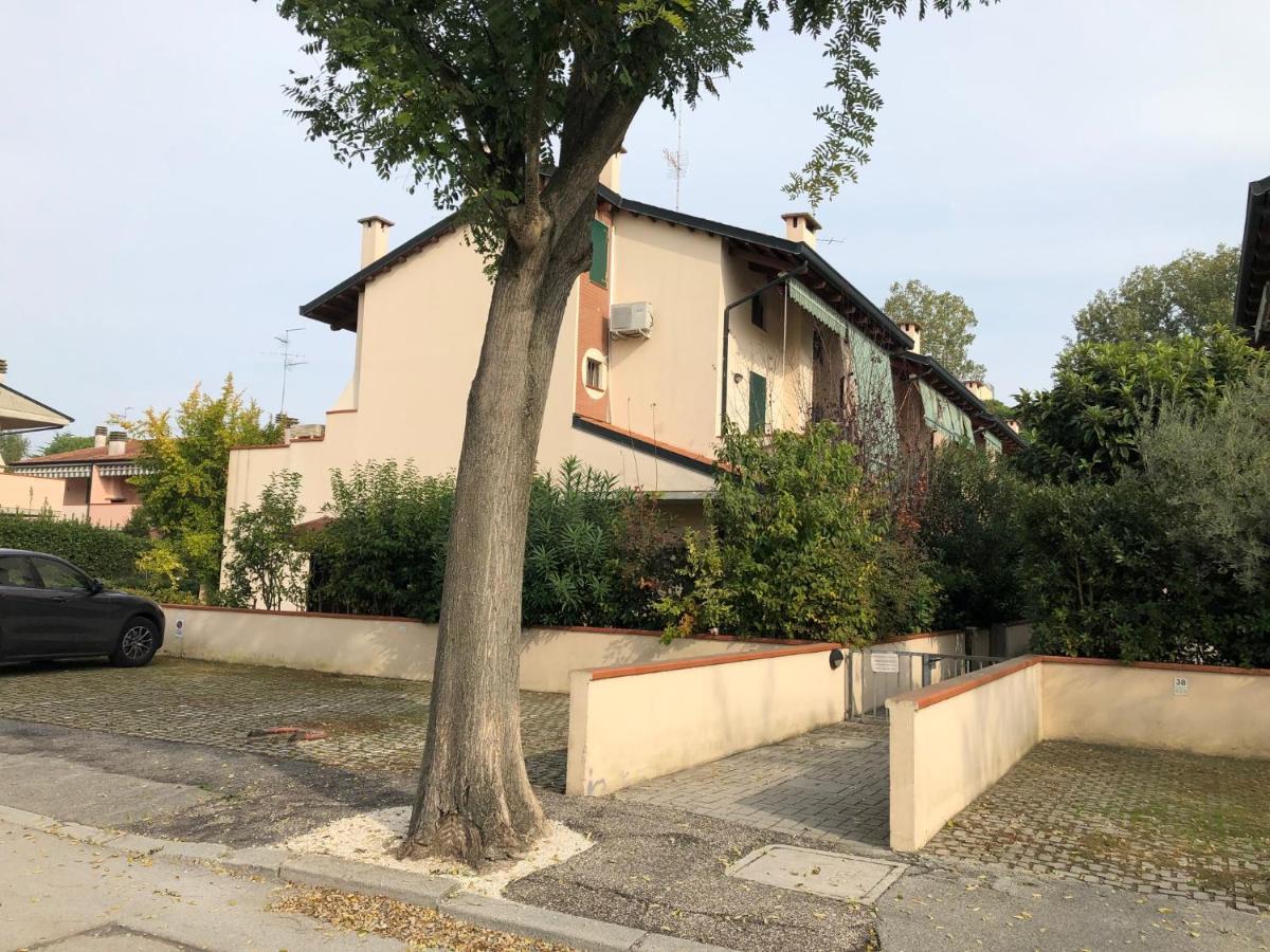 מרינה רומיאה Appartamento Curato Con Giardino מראה חיצוני תמונה